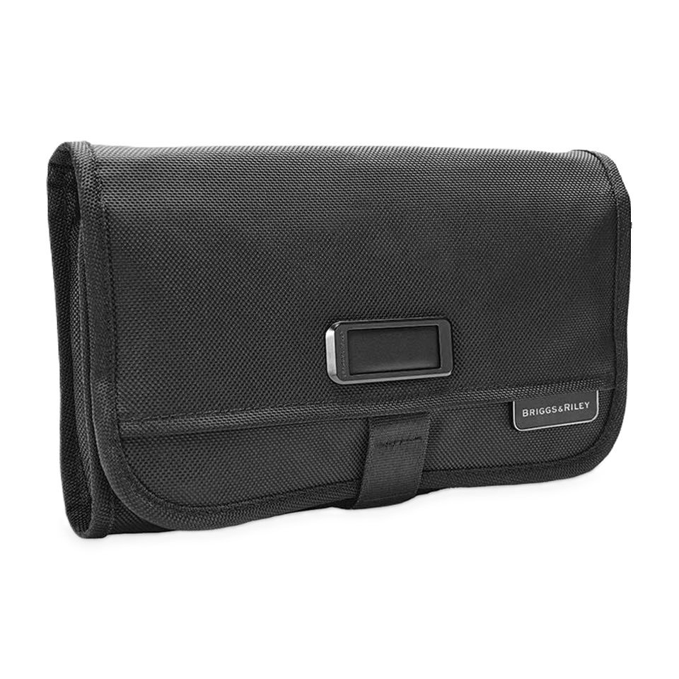 Briggs & Riley Baseline Slim Hangable Kit